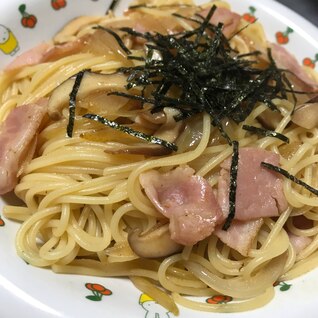 めんつゆで簡単和風パスタ！ベーコンしいたけ玉ねぎ